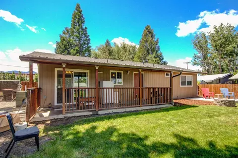 403 C St, Phoenix, OR 97535 photo 31