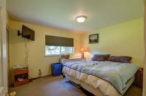 403 C St, Phoenix, OR 97535 photo 20