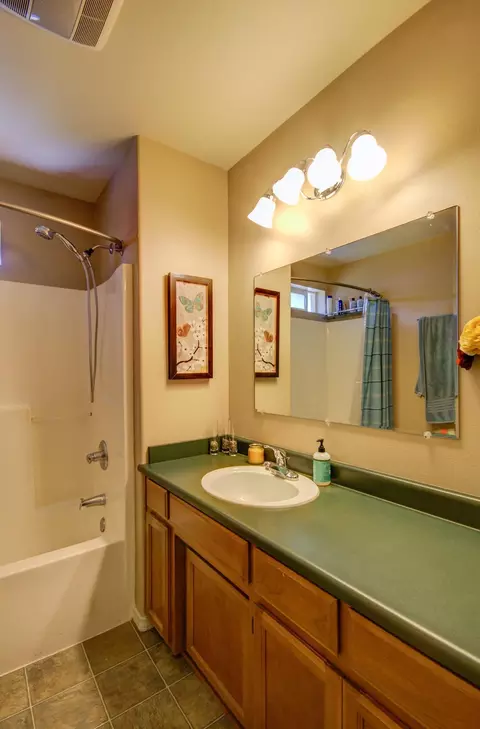 403 C St, Phoenix, OR 97535 photo 18