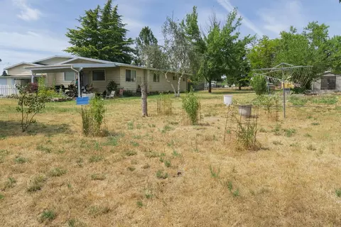 6186 Iris Ln, Central Point, OR 97502 photo 31