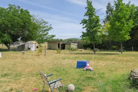 6186 Iris Ln, Central Point, OR 97502 photo 13