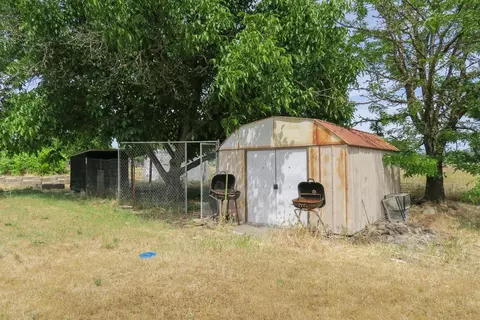 6186 Iris Ln, Central Point, OR 97502 photo 29
