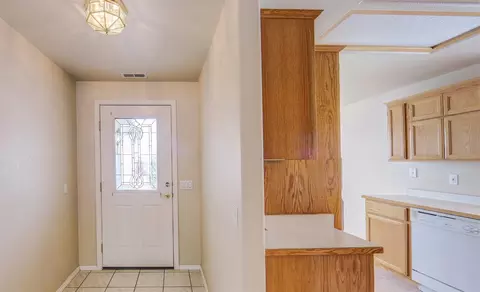 327 SW Independence Dr, Grants Pass, OR 97527 photo 5