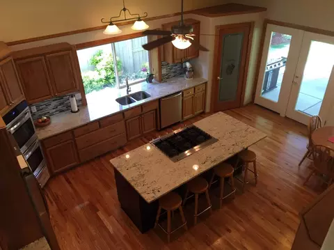 788 Ridgeway Ave, Central Point, OR 97502 photo 6