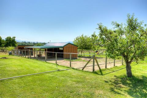 970 Old Stage Rd, Central Point, OR 97502 photo 5