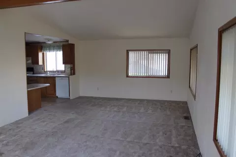 555 Freeman Rd #212, Central Point, OR 97502 photo 6