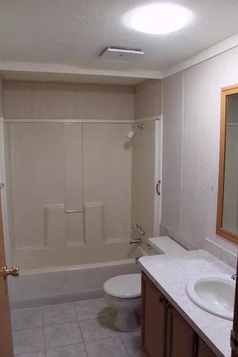 555 Freeman Rd #212, Central Point, OR 97502 photo 15