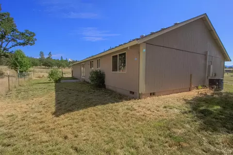 2410 Dodge Rd, Eagle Point, OR 97524 photo 24