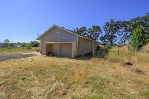 2410 Dodge Rd, Eagle Point, OR 97524 photo 23