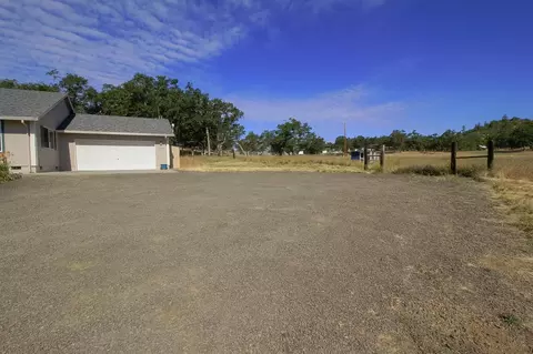 2410 Dodge Rd, Eagle Point, OR 97524 photo 26
