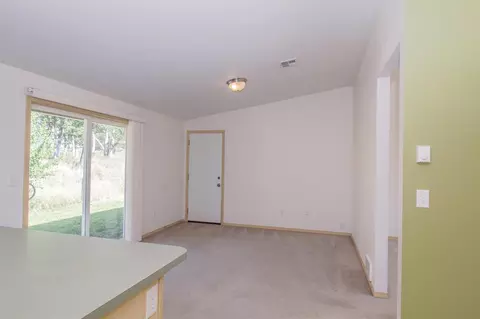2410 Dodge Rd, Eagle Point, OR 97524 photo 10