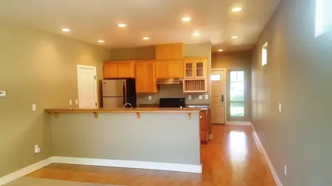 275 Tyler Ave, Central Point, OR 97502 photo 8