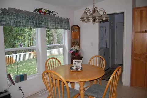 196 Wild Raspberry Cir, Wilderville, OR 97543 photo 15