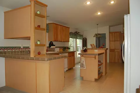 196 Wild Raspberry Cir, Wilderville, OR 97543 photo 11