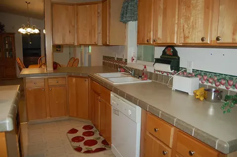 196 Wild Raspberry Cir, Wilderville, OR 97543 photo 13