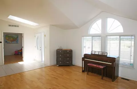 180 Capri Dr, Eagle Point, OR 97524 photo 11