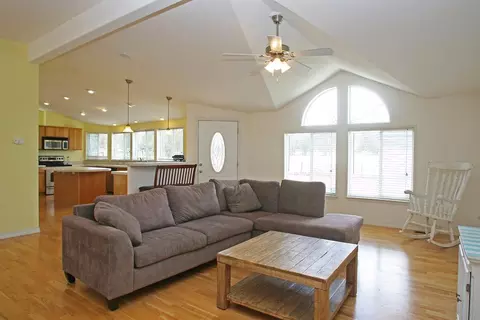 180 Capri Dr, Eagle Point, OR 97524 photo 6