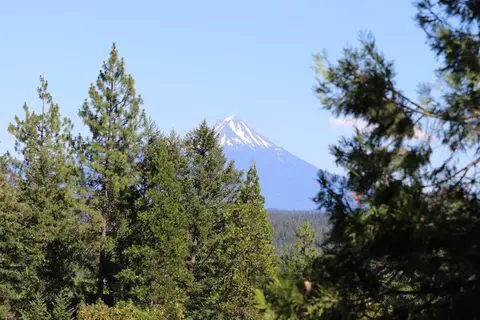 2105 Crowfoot Rd, Eagle Point, OR 97524 photo 4