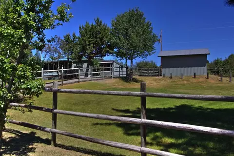 2908 Shore View Rd, Chiloquin, OR 97624 photo 4
