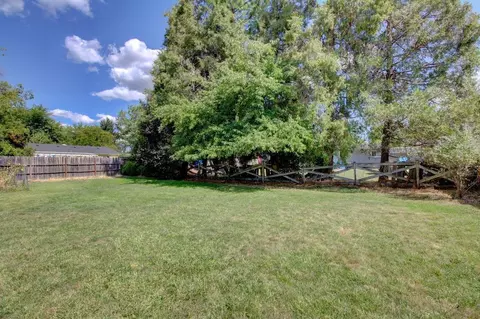 445 W Pine St, Central Point, OR 97502 photo 25