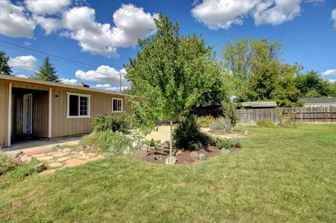 445 W Pine St, Central Point, OR 97502 photo 26