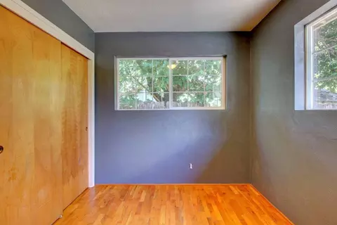 445 W Pine St, Central Point, OR 97502 photo 19