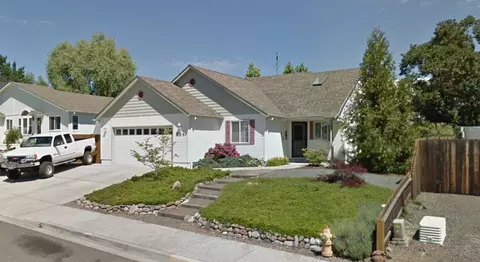 854 Ridgeview Dr, Eagle Point, OR 97524 photo 1