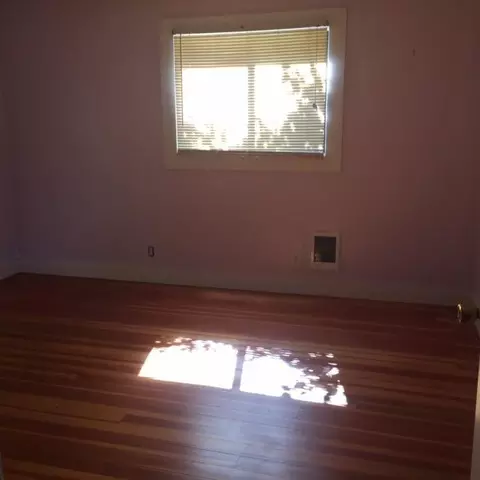368 Otis St, Ashland, OR 97520 photo 15