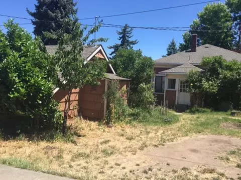 368 Otis St, Ashland, OR 97520 photo 25