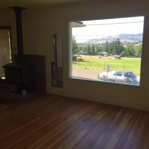 368 Otis St, Ashland, OR 97520 photo 10