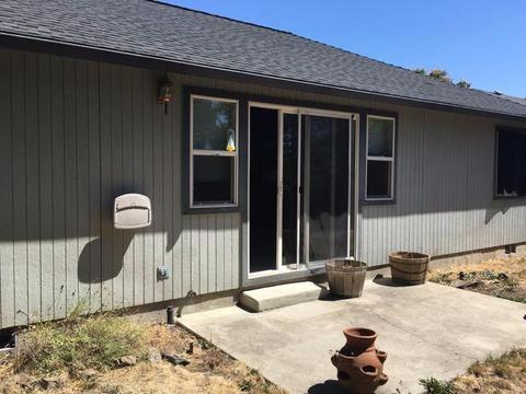 147 Eagle View Dr, Eagle Point, OR 97524 photo 9