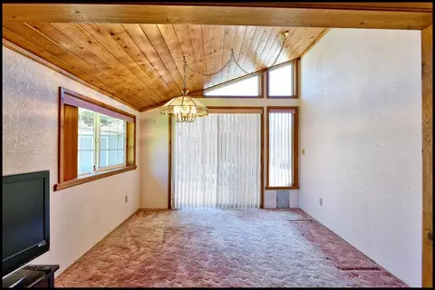 638 Crystal Dr, Eagle Point, OR 97524 photo 13