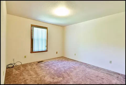 638 Crystal Dr, Eagle Point, OR 97524 photo 19