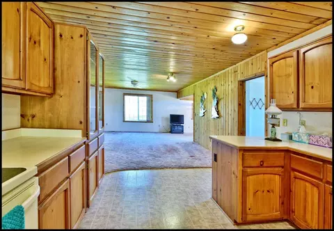 638 Crystal Dr, Eagle Point, OR 97524 photo 12