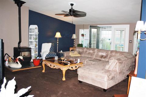 80 Regent Pl, Eagle Point, OR 97524 photo 12