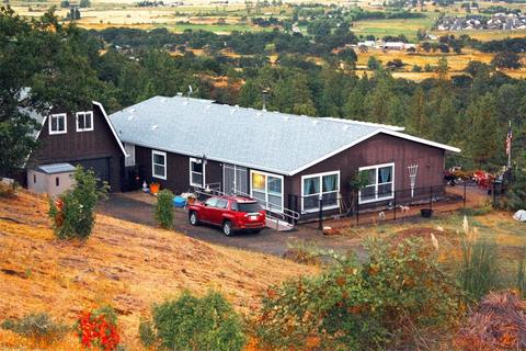80 Regent Pl, Eagle Point, OR 97524 photo 1