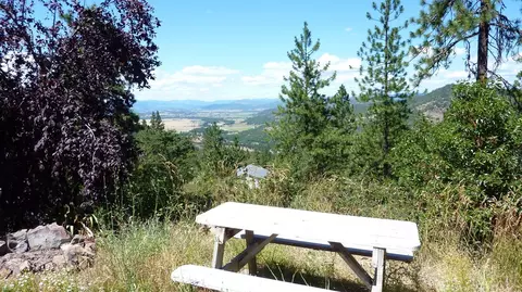 3532 Rainbow Ln, Eagle Point, OR 97524 photo 3