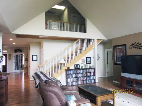113 Bellerive Dr, Eagle Point, OR 97524 photo 10