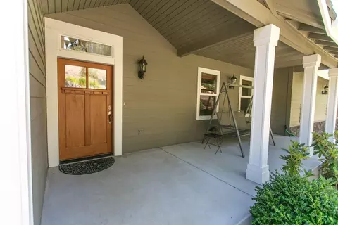 2089 Riley Rd, Eagle Point, OR 97524 photo 5