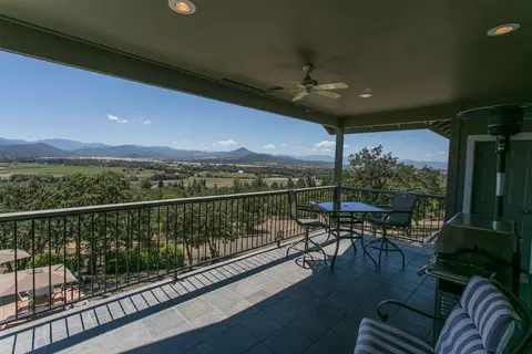 2089 Riley Rd, Eagle Point, OR 97524 photo 24