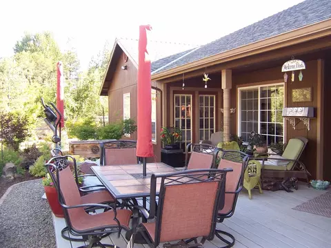 1898 Pine Grove Rd, Rogue River, OR 97537 photo 5