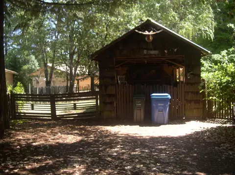 125 N Boundary Ave, Cave Junction, OR 97523 photo 15