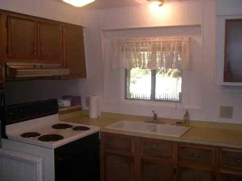 125 N Boundary Ave, Cave Junction, OR 97523 photo 6