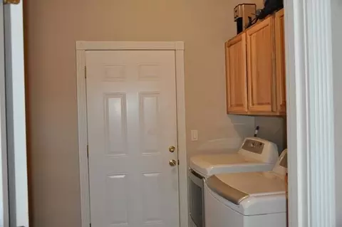 348 Cedar Ridge Dr, Cave Junction, OR 97523 photo 10
