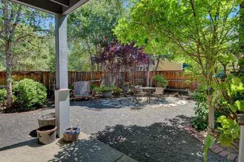 26 Falling Leaf Ln, Eagle Point, OR 97524 photo 13