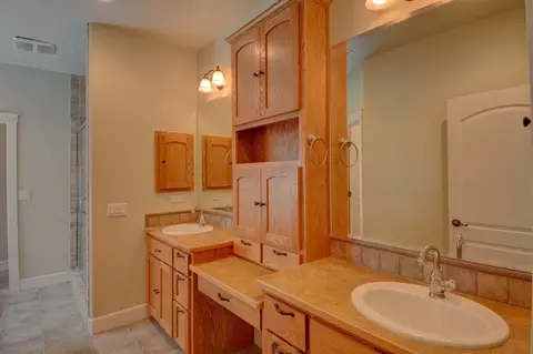 26 Falling Leaf Ln, Eagle Point, OR 97524 photo 31