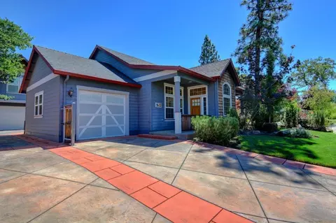 26 Falling Leaf Ln, Eagle Point, OR 97524 photo 4