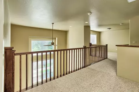801 Rustler Peak Dr, Central Point, OR 97502 photo 26