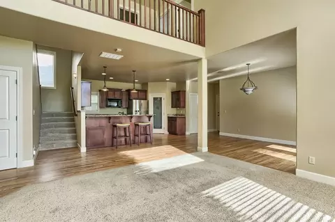 801 Rustler Peak Dr, Central Point, OR 97502 photo 15
