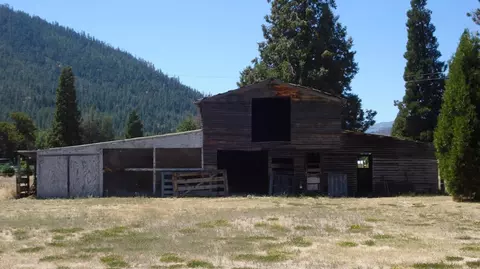 135 Norman Rd, Selma, OR 97538 photo 10